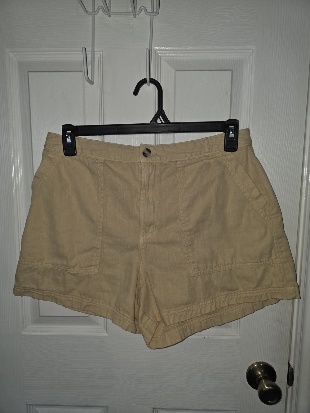 Universal Thread Tan Utility Bermuda Shorts